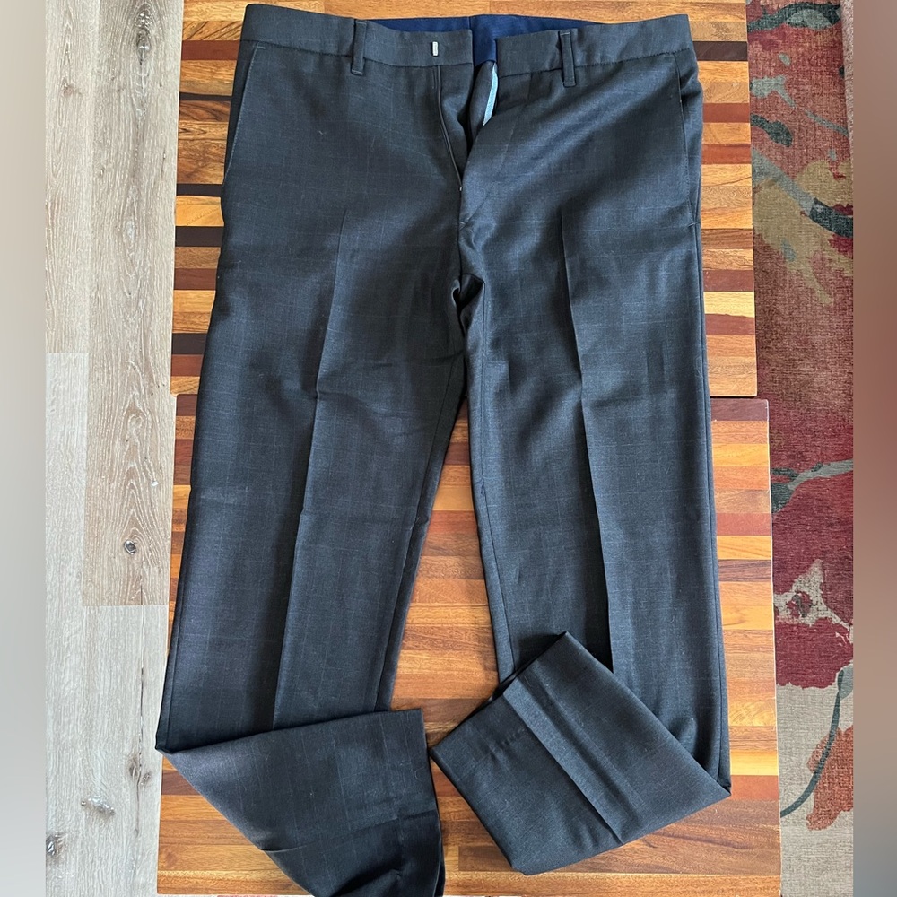 Hugo Boss Dark Gray Trousers 32R